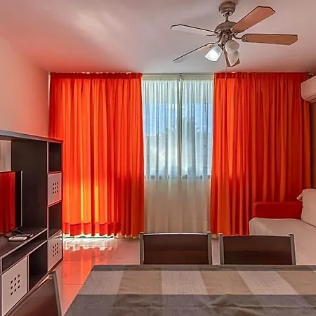 Optimist Hotel 2*